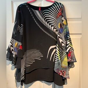 Beautiful IC Connie blouse